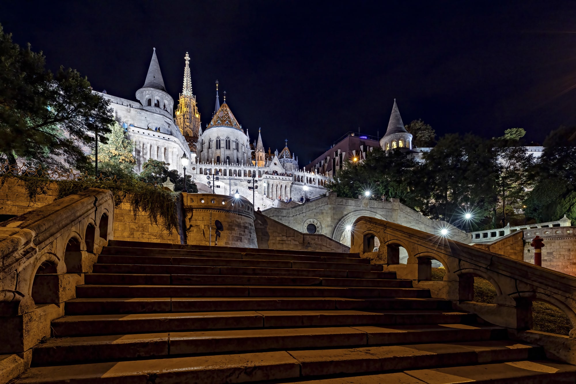 Fisherman bastion at night